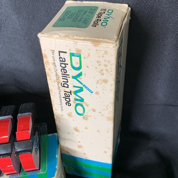 15 rolls Vintage GLOSSY red DYMO 3/8” x 144” labeling tape - Picture 4 of 7